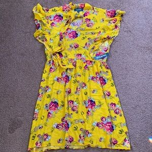 Yellow large mod cloth flower dress new with tags